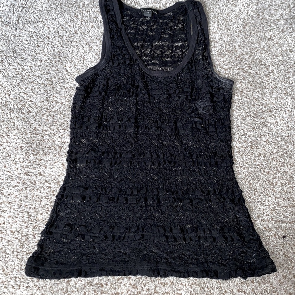 Black lace see thru tank stretchy by forever 21